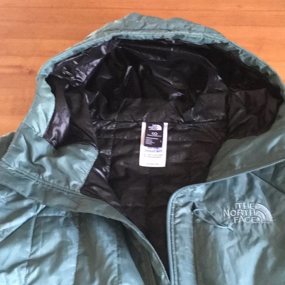 The North Face Circaloft Men’s Pullover Shell Half-Zip